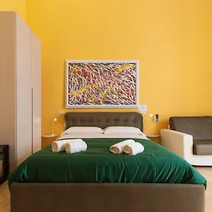  Guest house Trinita In Toledo Street